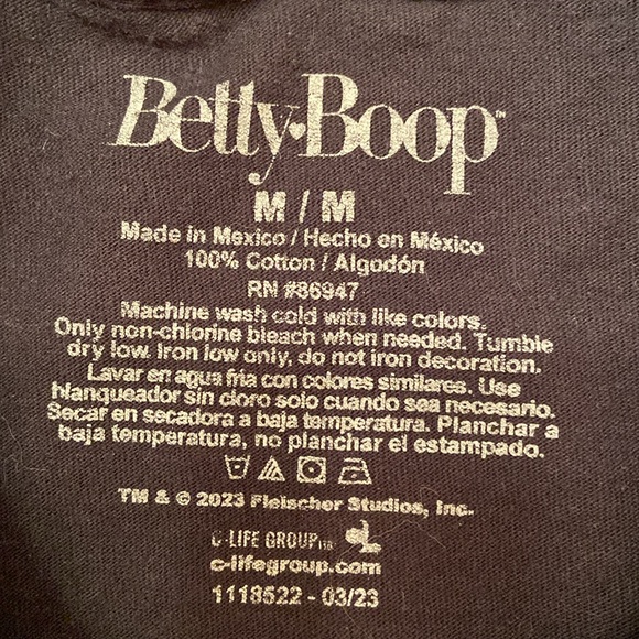 Betty Boop T Shirt Biker Chic Flames Black  Harley Motorcycle WM SZ M 🥰 - Picture 8 of 8